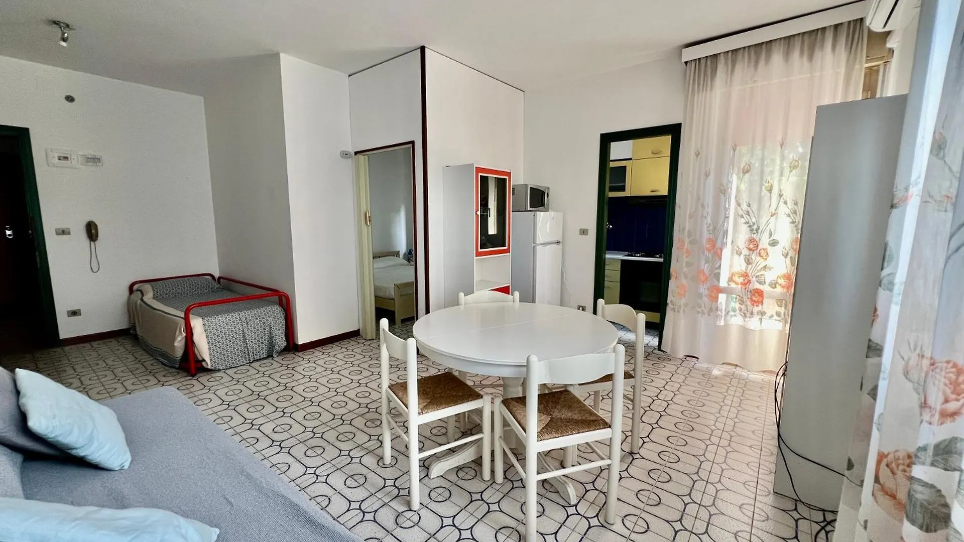 Apartment Residence 5 Pini - Home Immobiliare Lido di Jesolo